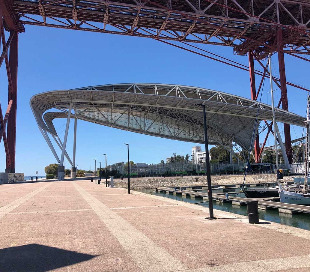 Foto de colunas Polylight